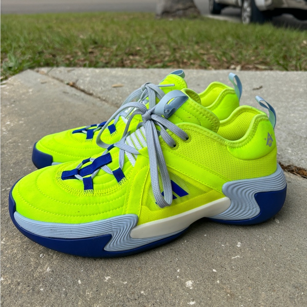 Adidas Select Shoes Size 7